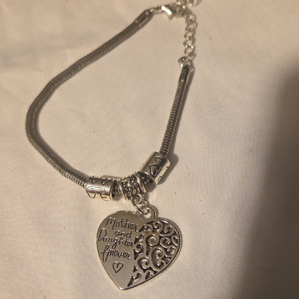 Elegant Silver Heart Charm Bracelet